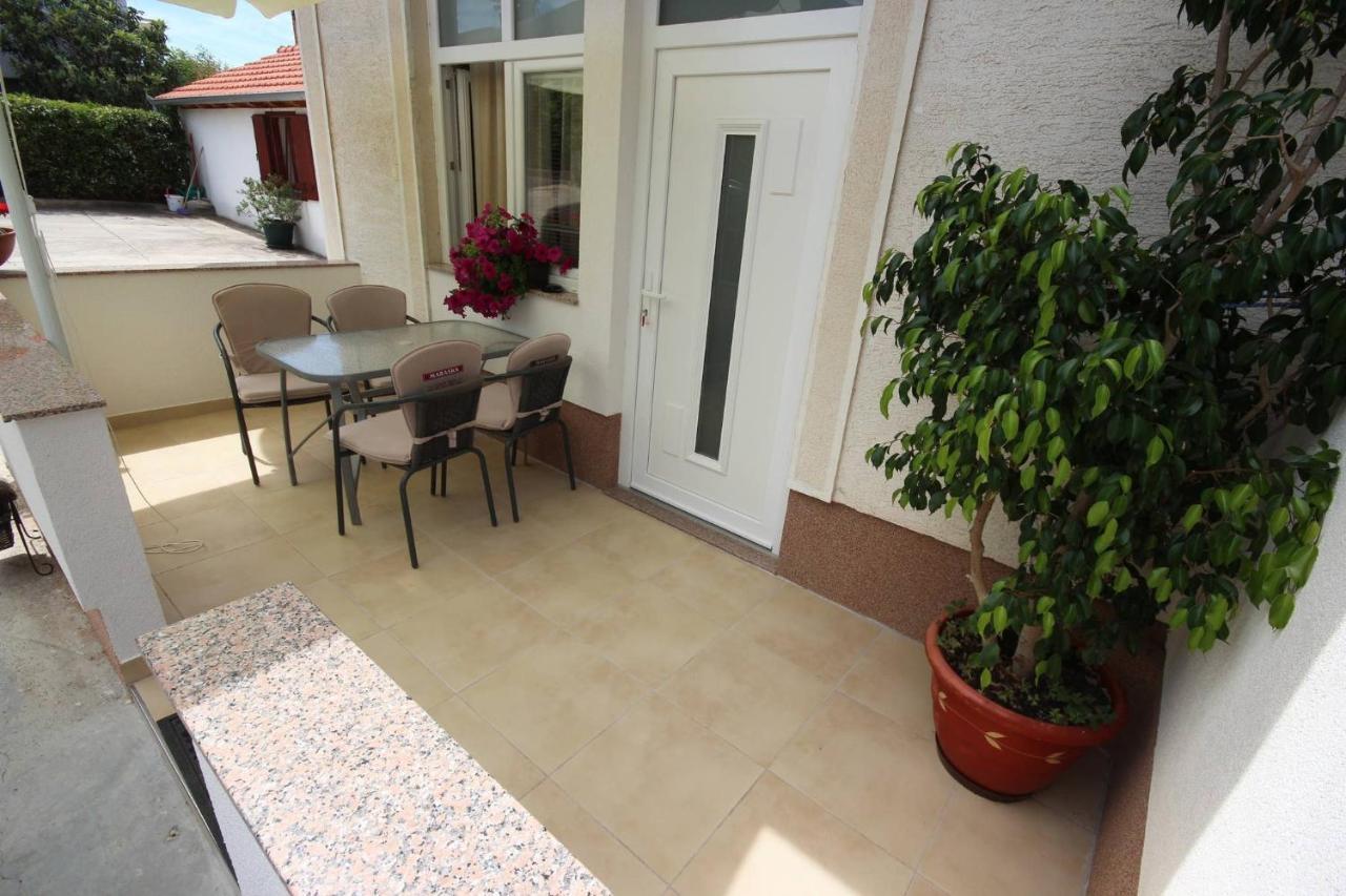 Family Apartment Mirela Borik Zadar Exteriör bild